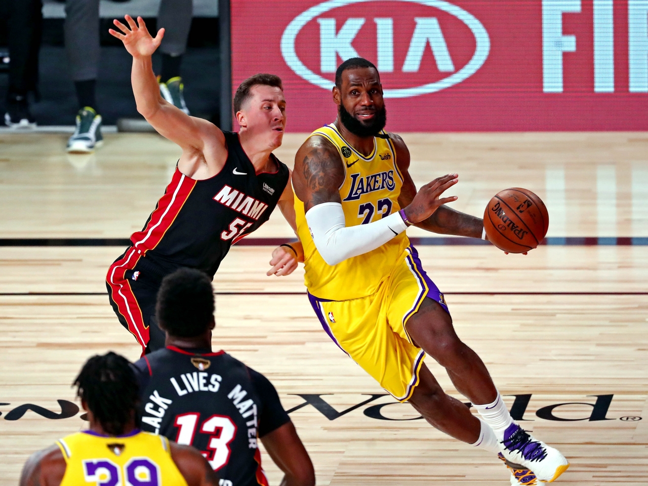 Kann Miami Heat Los Angeles Lakers treffen, um das Ende umzukehren?